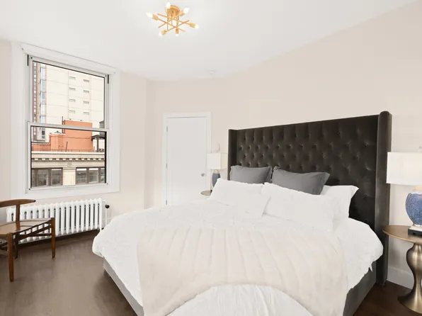 425 Park Avenue South 20B image 3 of 7