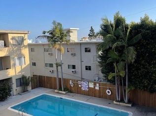 11692 Chenault Street, Los Angeles, CA 90049