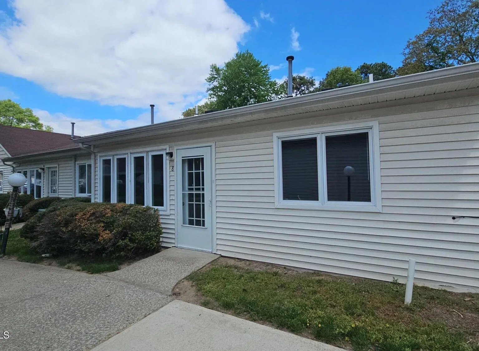 2 bed, $2,175 — Photo 1