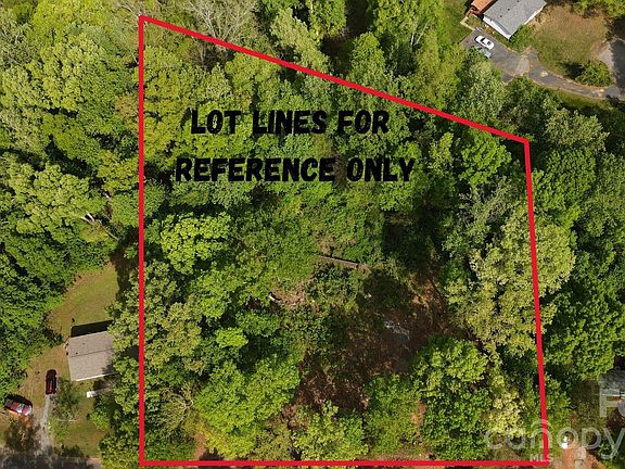 2nd image of 426 Mountain Ridge Ct