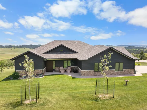 11840 Ridgefield Ct, Spearfish, SD 57783