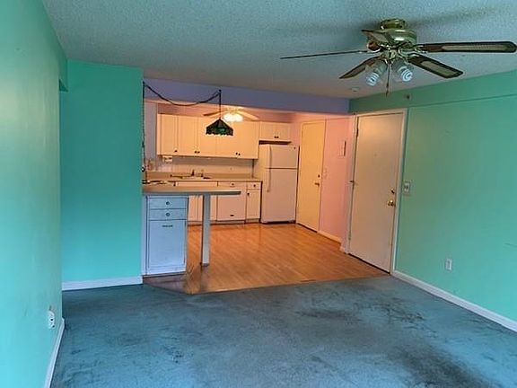 4th image of 25 Clarks Rd APT 202