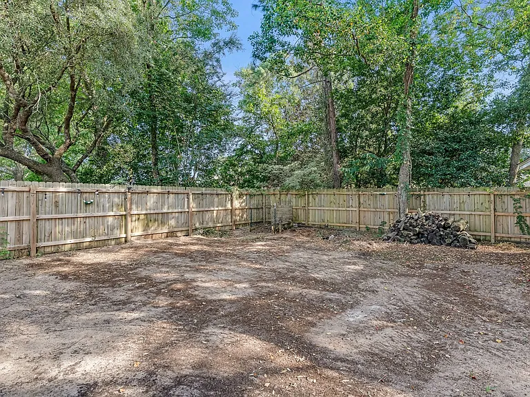 10008 Calle De Palencia — Photo 57