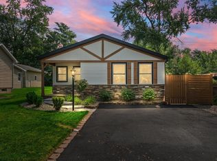 312 Center St, Valparaiso, IN 46385