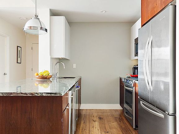 3rd image of 105 Baltic St APT C302