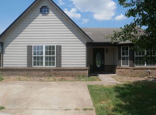 7595 Caitlynn Cir W, Horn Lake, MS 38637