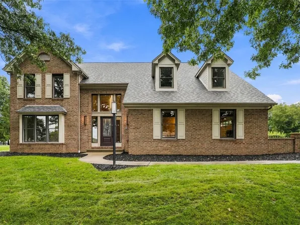 2037 Broad Hill Farms Rd, Coraopolis, PA 15108