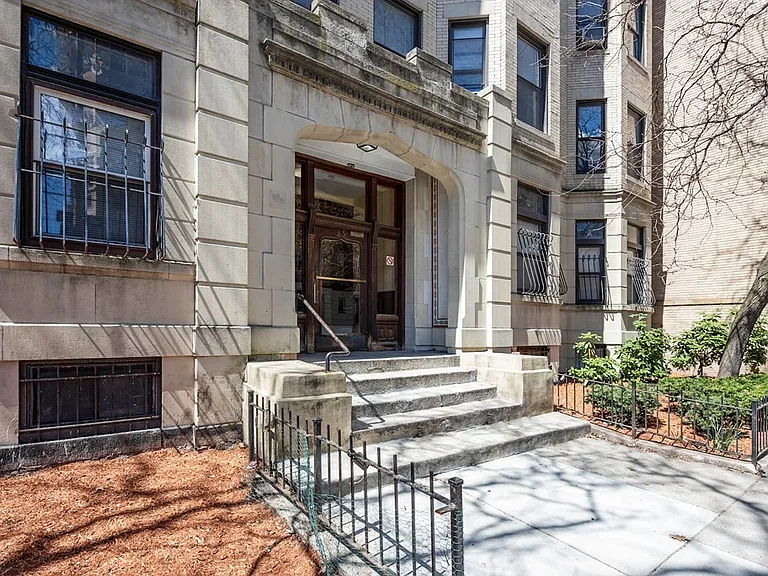 39 Hemenway St #11 — Photo 13