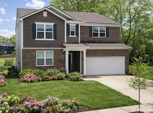 4391 Coppice Trl, Louisville, KY 40229