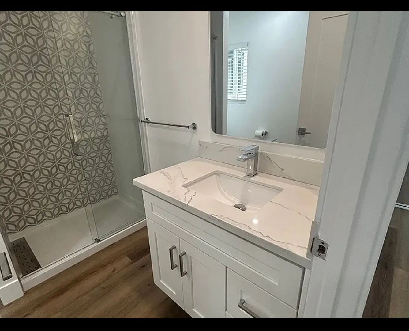 1022 Tait St — Photo 3