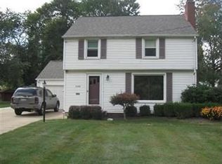 2636 Bears Den Rd, Youngstown, OH 44511