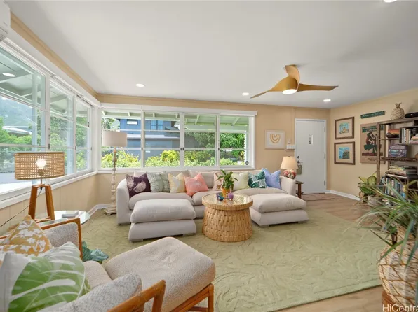 2519 Pauoa Rd APT A, Honolulu, HI 96813