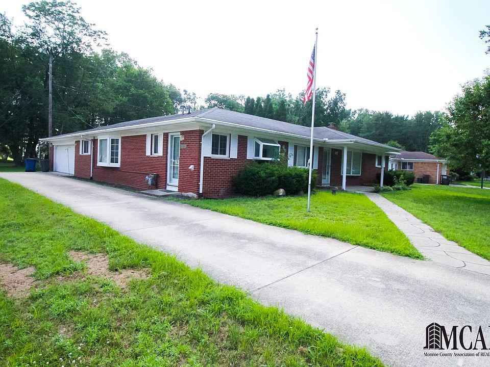 1st image of 9884 Pamela Dr