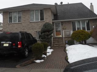 45 2nd Ave #1, Secaucus, NJ 07094