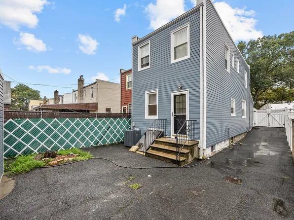 519 East 85th Street image 12 of 12