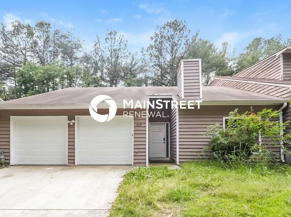 1509 Dillard Rd, Stone Mountain, GA 30088
