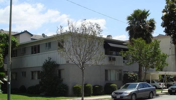 1218 Valley View