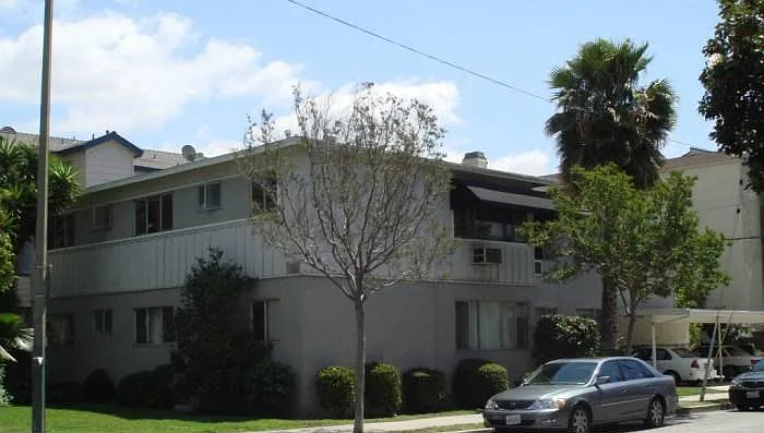 1218 Valley View