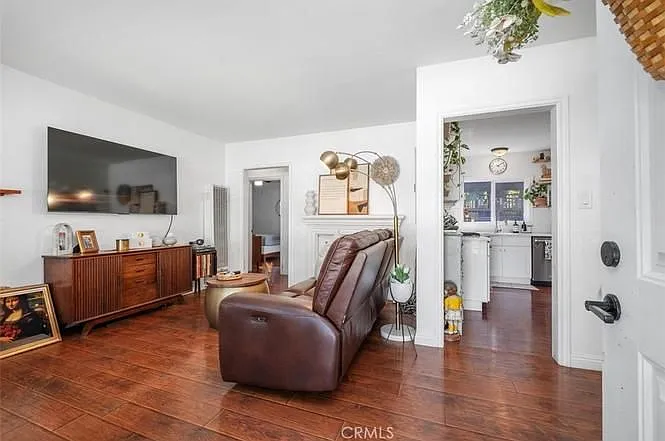 1341 S Towner St — Photo 4