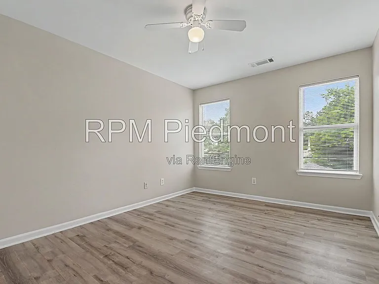 753 Prince Pl NW — Photo 14