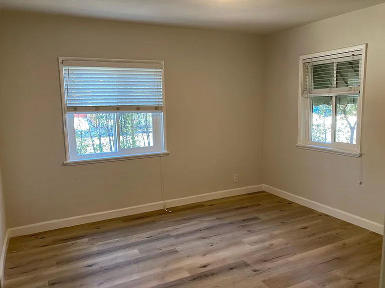 1113 S San Tomas Aquino Rd — Photo 9