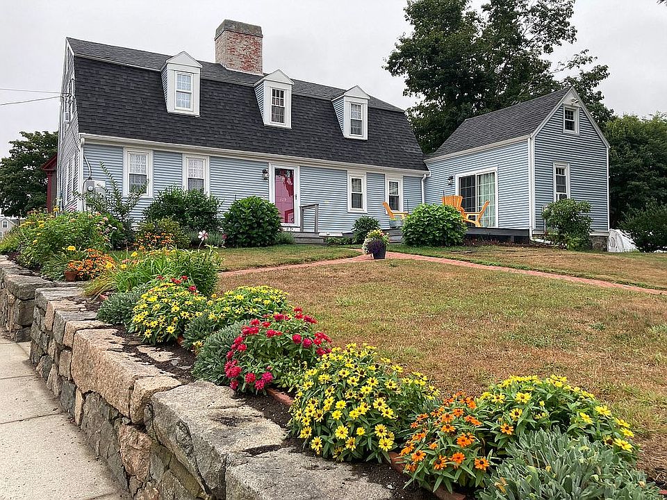 1st image of 129 Main Street