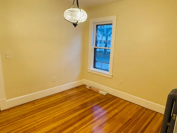 35 Ellis St #2, Brockton, MA 02302