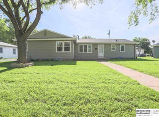 4605/4603 S 61st Ave, Omaha, NE 68117