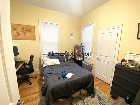 17A Putnam Ave — Photo 7