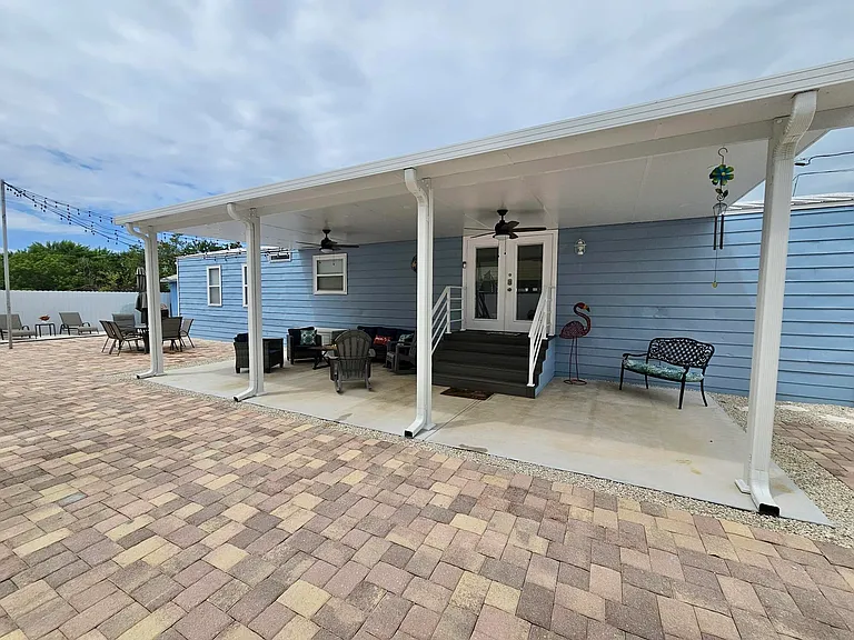 200 Buttonwood Ave — Photo 4