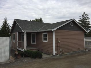 207 N 10th St, Selah, WA