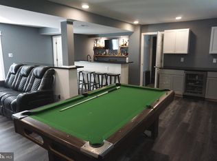 8610 Oak Rd, Baltimore, MD 21219