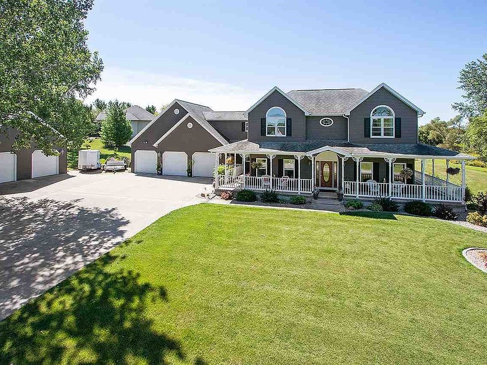 N995 Fox Springs Drive