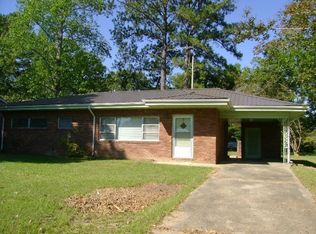 3408 N 5th Ave, Laurel, MS 39440