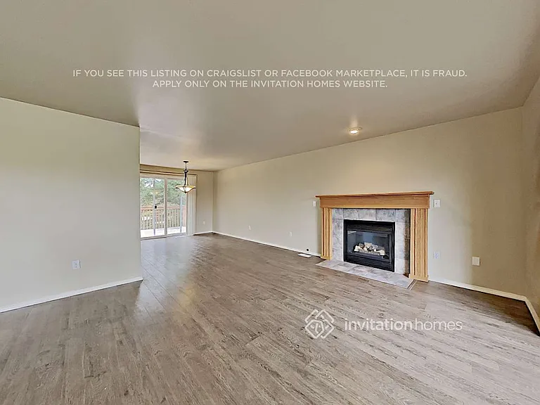 2225 23rd Street Pl SE — Photo 5