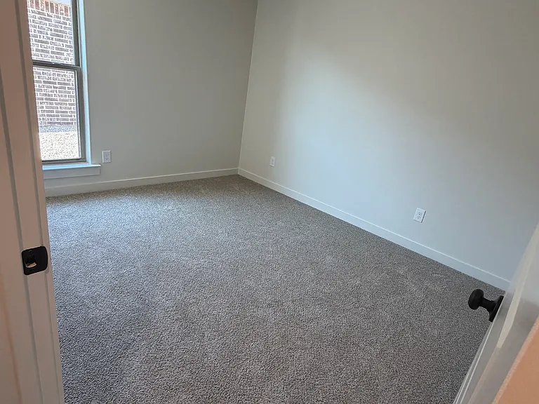 10505 Dayton Rd — Photo 12