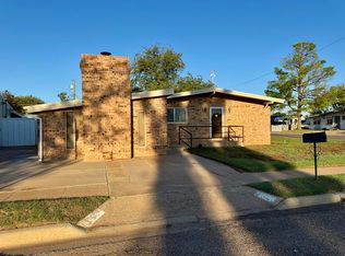 207 N Adams Ave, Denver City, TX 79323