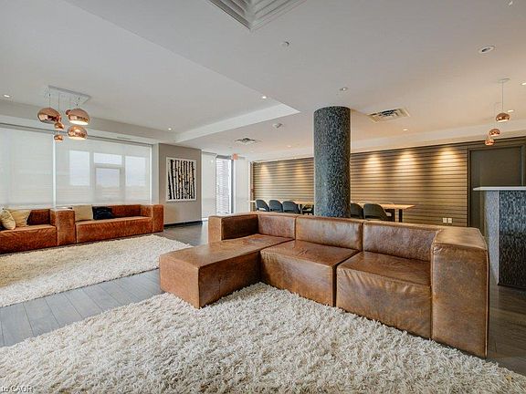 3rd image of 85 Duke St W #1007