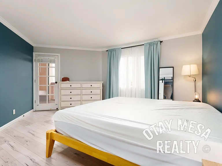 263 Dahlia Ave #10 — Photo 12