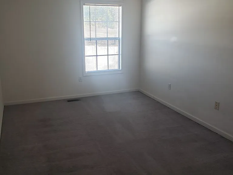 127 S Springview Dr — Photo 9