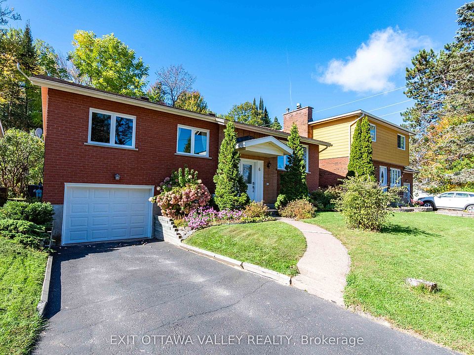 1st image of 6 Sumac Ct