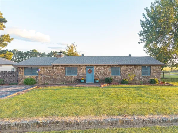 4101 Gammill St, Charleston, AR 72933