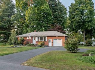 4 Roming Ln, Saugerties, NY 12477