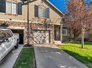 2356 W Montcalm Dr, Riverton, UT 84065