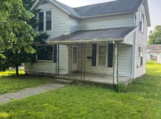 107 E Lincoln St, Kentland, IN