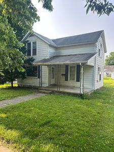 107 E Lincoln St, Kentland, IN, 47951
