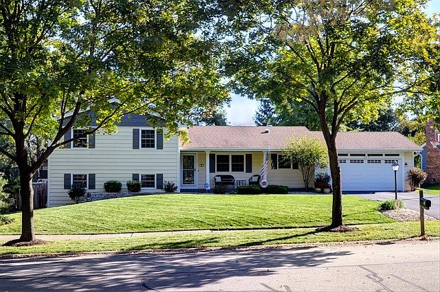 1st image of 6S573 Millcreek Ln