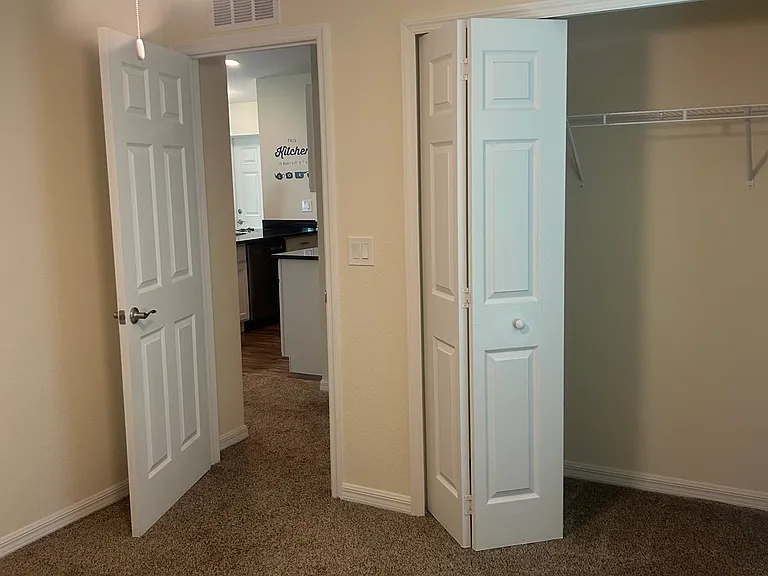 6052 N Moss Cir — Photo 11