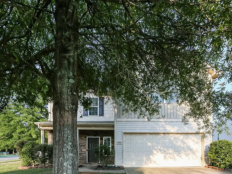10812 Maryanna Ct — Photo 1