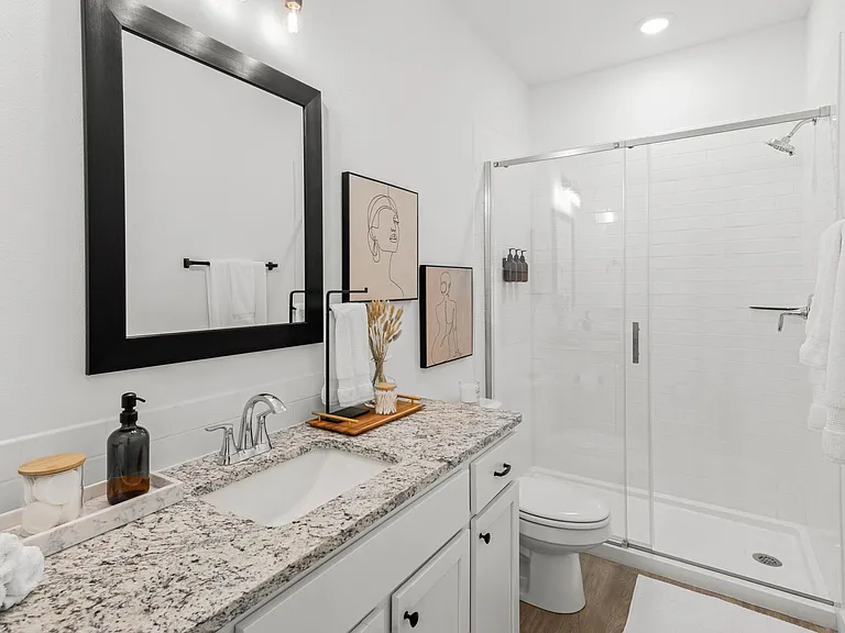 3045 W Tulsa St — Photo 26